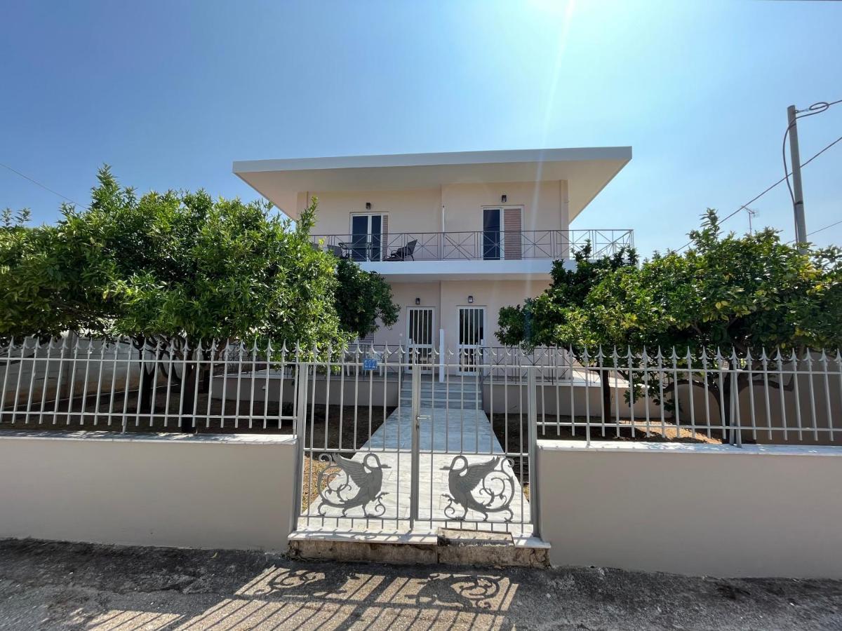 Koulouras Holiday Apartments Νικολαίικα Εξωτερικό φωτογραφία